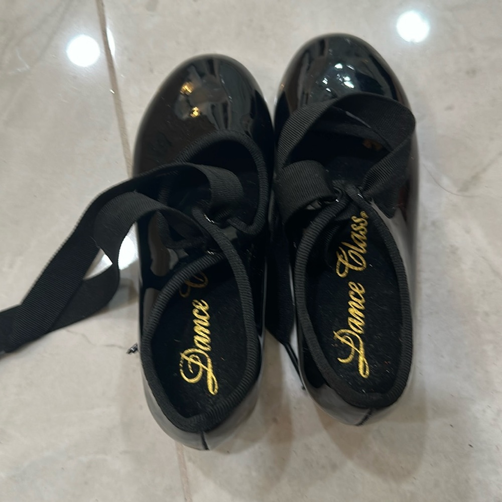 Tap shoes